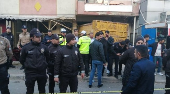 Kahvehaneye Dalan Kamyonun Şoförü Tutuklandı