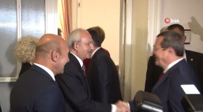 Kılıçdaroğlu, İzmir ve İlçe Belediye Başkanlarını Kabul Etti